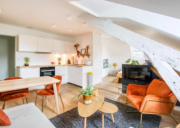 Cocoon Au Coeur De *